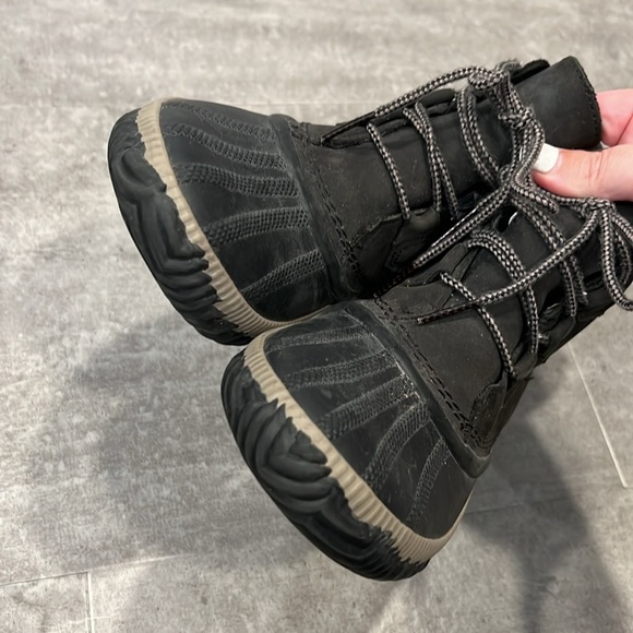 Sorel Women's Slouch Boots Size 10 - Picture 4 of 9